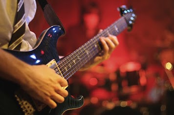 Rhythm stimulates the brain's frequency following response.
